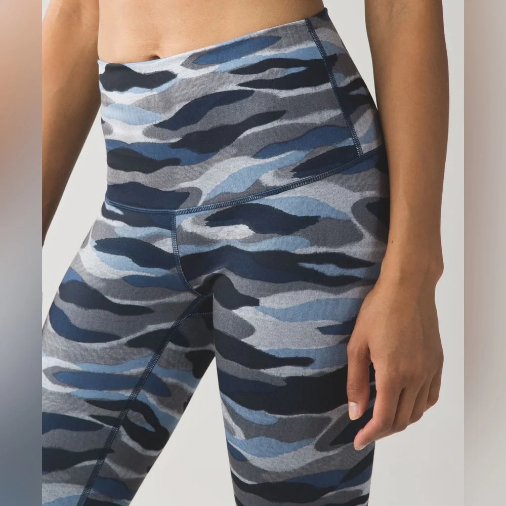 Lululemon Wunder Under Hi-Rise Camo Leggings Size 8